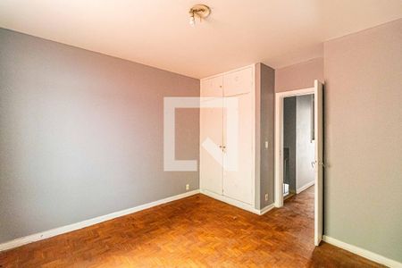 Casa à venda com 293m², 3 quartos e 2 vagasQuarto 3