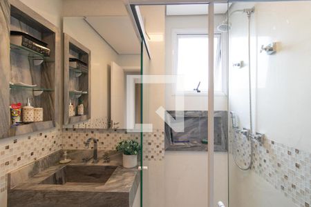 Apartamento para alugar com 140m², 2 quartos e 3 vagasBanheiro do Quarto 2