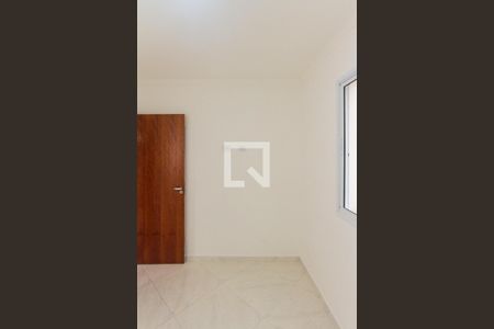 Quarto 2 de apartamento para alugar com 2 quartos, 38m² em Vila Alpina, São Paulo