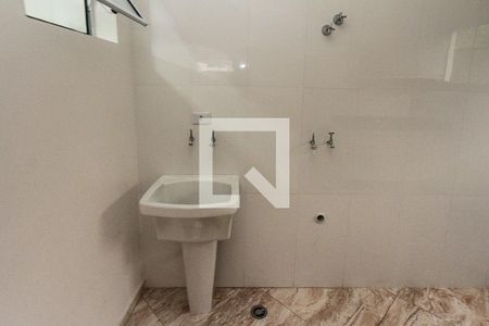 Apartamento para alugar com 38m², 2 quartos e sem vagaÁrea de Serviço