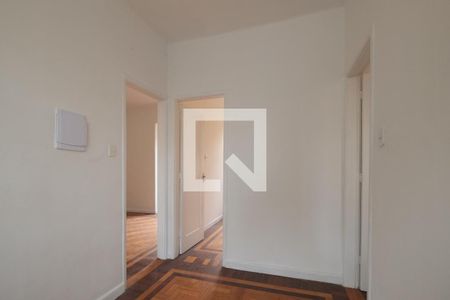 Hall de entrada de apartamento para alugar com 2 quartos, 50m² em Grajau, Rio de Janeiro