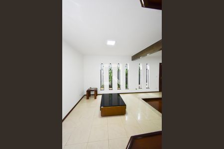 Sala de casa para alugar com 3 quartos, 200m² em Vila Guilherme, São Paulo