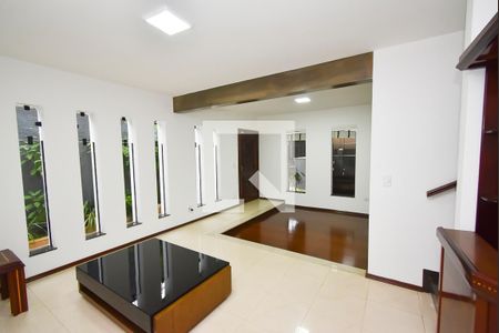 Sala de casa para alugar com 3 quartos, 200m² em Vila Guilherme, São Paulo