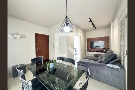 Sala de apartamento à venda com 2 quartos, 65m² em Savassi, Belo Horizonte