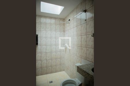 Casa para alugar com 107m², 2 quartos e 3 vagasBanheiro
