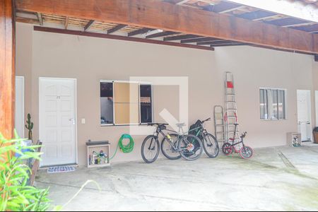 Casa de condomínio à venda com 94m², 2 quartos e 2 vagasGaragem