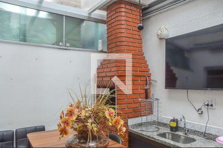 Casa de condomínio à venda com 94m², 2 quartos e 2 vagasChurrasqueira