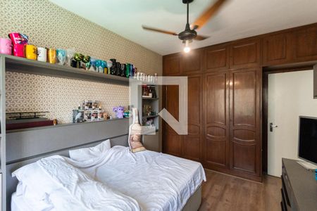 Apartamento à venda com 118m², 3 quartos e 1 vagaQuarto 2