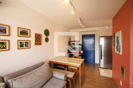Sala de apartamento para alugar com 2 quartos, 50m² em Vila California, São Paulo