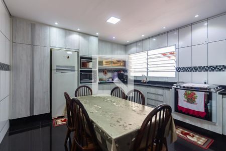 Apartamento à venda com 161m², 3 quartos e 5 vagasCozinha