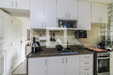 Apartamento à venda com 138m², 3 quartos e 2 vagasCozinha