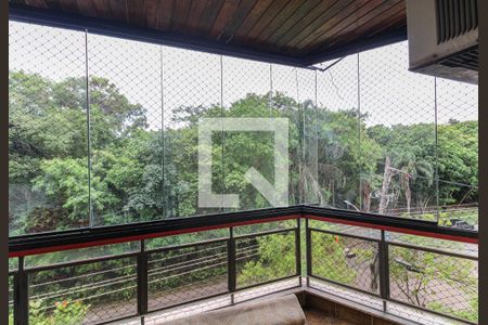 Apartamento à venda com 138m², 3 quartos e 2 vagasSuíte - varanda