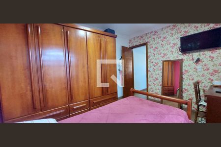 Casa à venda com 275m², 4 quartos e 2 vagasQuarto 3