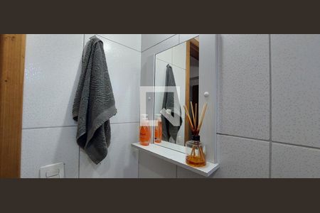 Casa à venda com 275m², 4 quartos e 2 vagasEdícula - Banheiro 