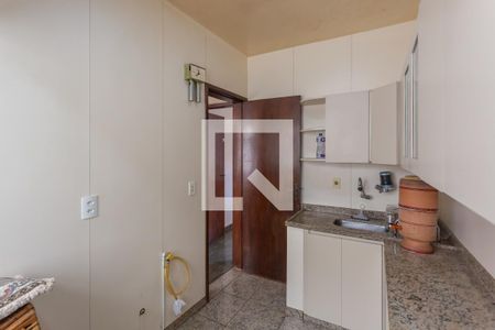 Apartamento à venda com 250m², 4 quartos e 1 vaga Apartamento à venda com 250m², 4 quartos e 1 vagaCozinha
