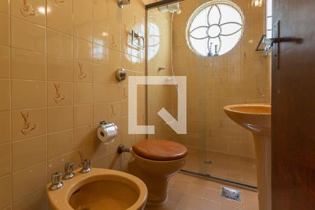 Apartamento à venda com 250m², 4 quartos e 1 vaga Apartamento à venda com 250m², 4 quartos e 1 vagaBanheiro