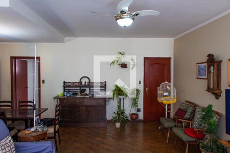 Sala de apartamento à venda com 3 quartos, 150m² em Vila Itapura, Campinas