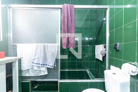 Casa à venda com 130m², 2 quartos e 1 vaga Casa à venda com 130m², 2 quartos e 1 vagaBanheiro da Suíte