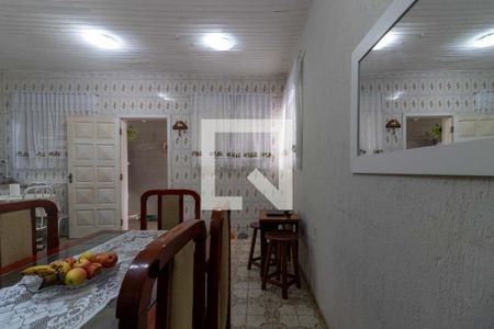 Sala de casa à venda com 2 quartos, 130m² em Jardim Peri Peri, São Paulo