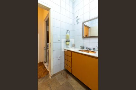 Casa à venda com 130m², 2 quartos e 1 vaga Casa à venda com 130m², 2 quartos e 1 vagaBanheiro