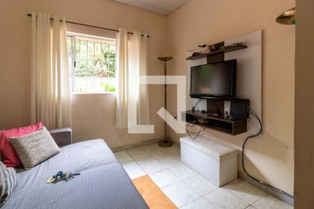 Sala de casa à venda com 2 quartos, 130m² em Jardim Peri Peri, São Paulo