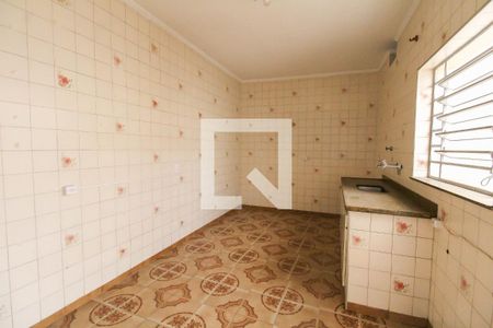 Casa à venda com 120m², 4 quartos e 2 vagasCozinha