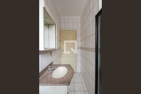 Casa à venda com 120m², 4 quartos e 2 vagasBanheiro da Suíte