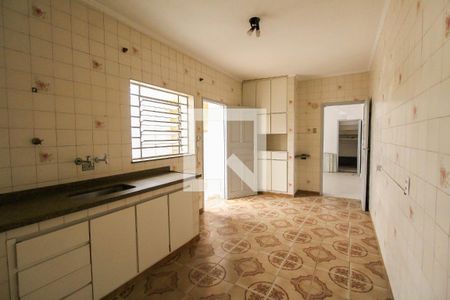 Casa à venda com 120m², 4 quartos e 2 vagasCozinha