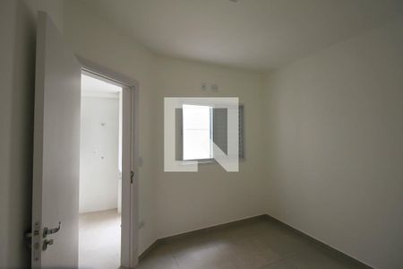 Quarto 1 de apartamento para alugar com 2 quartos, 45m² em Vila Graciosa, São Paulo