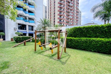 Apartamento para alugar com 104m², 3 quartos e 2 vagasÁrea comum - Playground