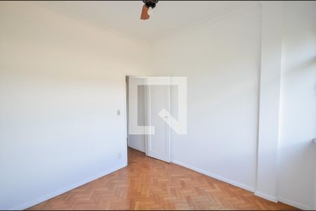 Quarto 1 de apartamento à venda com 2 quartos, 75m² em Grajau, Rio de Janeiro