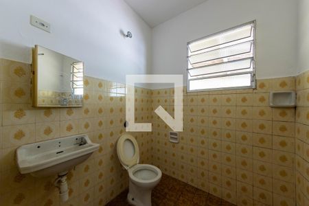 Banheiro de casa para alugar com 1 quarto, 50m² em Vila Alpina, São Paulo