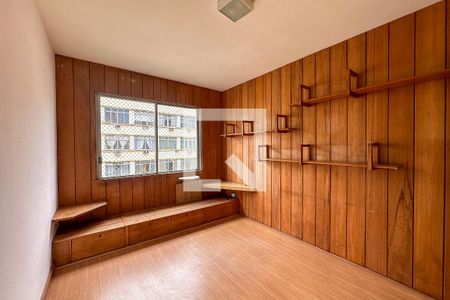 Quarto 01 de apartamento à venda com 3 quartos, 195m² em Copacabana, Rio de Janeiro