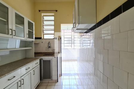 Apartamento à venda com 75m², 2 quartos e sem vagaCozinha
