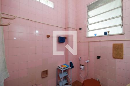 Apartamento à venda com 76m², 2 quartos e 1 vagaBanheiro Corredor