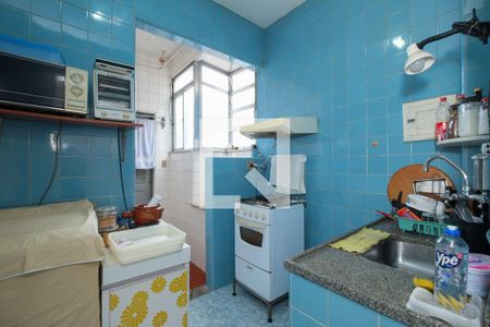 Apartamento à venda com 76m², 2 quartos e 1 vagaCozinha