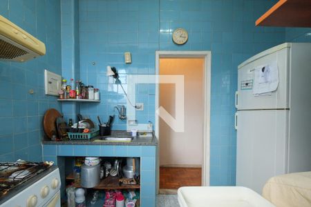 Apartamento à venda com 76m², 2 quartos e 1 vagaCozinha