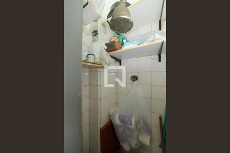 Apartamento à venda com 76m², 2 quartos e 1 vagaBanheiro de serviço