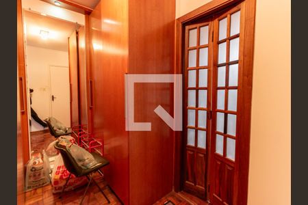Suíte - Closet de casa à venda com 3 quartos, 120m² em Vila Canero, São Paulo