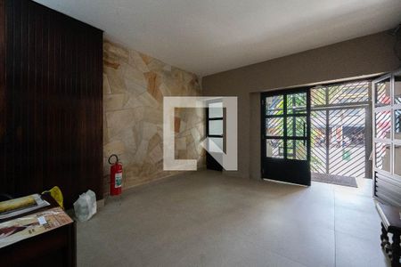 Apartamento à venda com 167m², 4 quartos e sem vagaHall de entrada