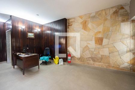 Apartamento à venda com 167m², 4 quartos e sem vagaHall de entrada