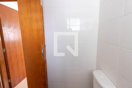 Apartamento à venda com 43m², 2 quartos e sem vaga Apartamento à venda com 43m², 2 quartos e sem vagaBanheiro