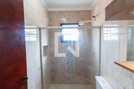 Casa à venda com 120m², 3 quartos e 2 vagasBanheiro da Suíte