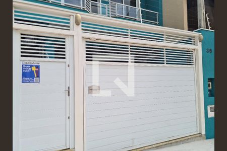 Casa à venda com 230m², 3 quartos e 5 vagasFachada