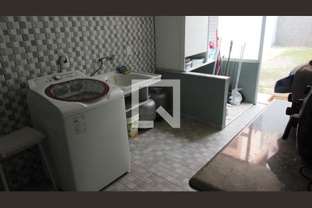 Lavanderia de casa à venda com 3 quartos, 230m² em Horto Florestal, Jundiaí