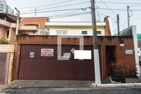Casa para alugar com 150m², 3 quartos e 3 vagasFachada 