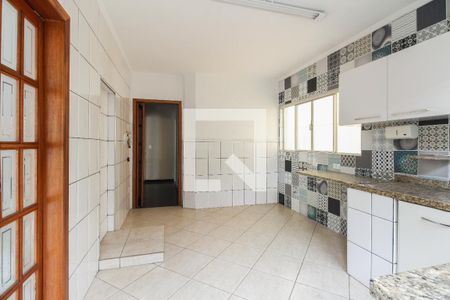 Casa para alugar com 150m², 3 quartos e 3 vagasCozinha 