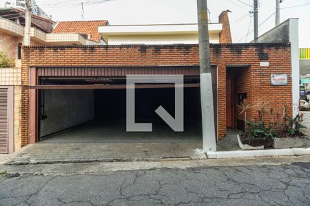 Casa para alugar com 150m², 3 quartos e 3 vagasFachada 