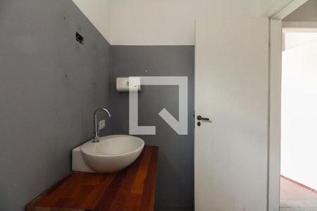 Casa para alugar com 150m², 3 quartos e 3 vagasBanheiro Social 