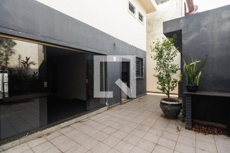 Casa para alugar com 150m², 3 quartos e 3 vagasQuintal e Churrasqueira 